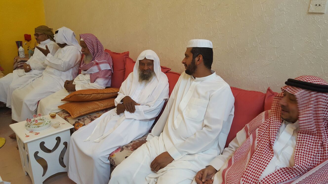 زيارات اللجان التعريفية لأفراد العائلة عام 1436هـ - 2015م