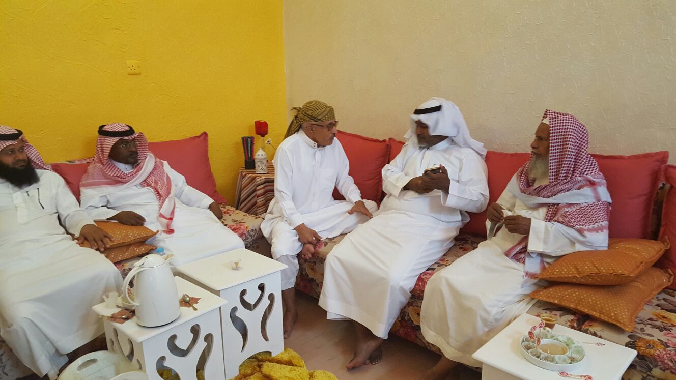 زيارات اللجان التعريفية لأفراد العائلة عام 1436هـ - 2015م